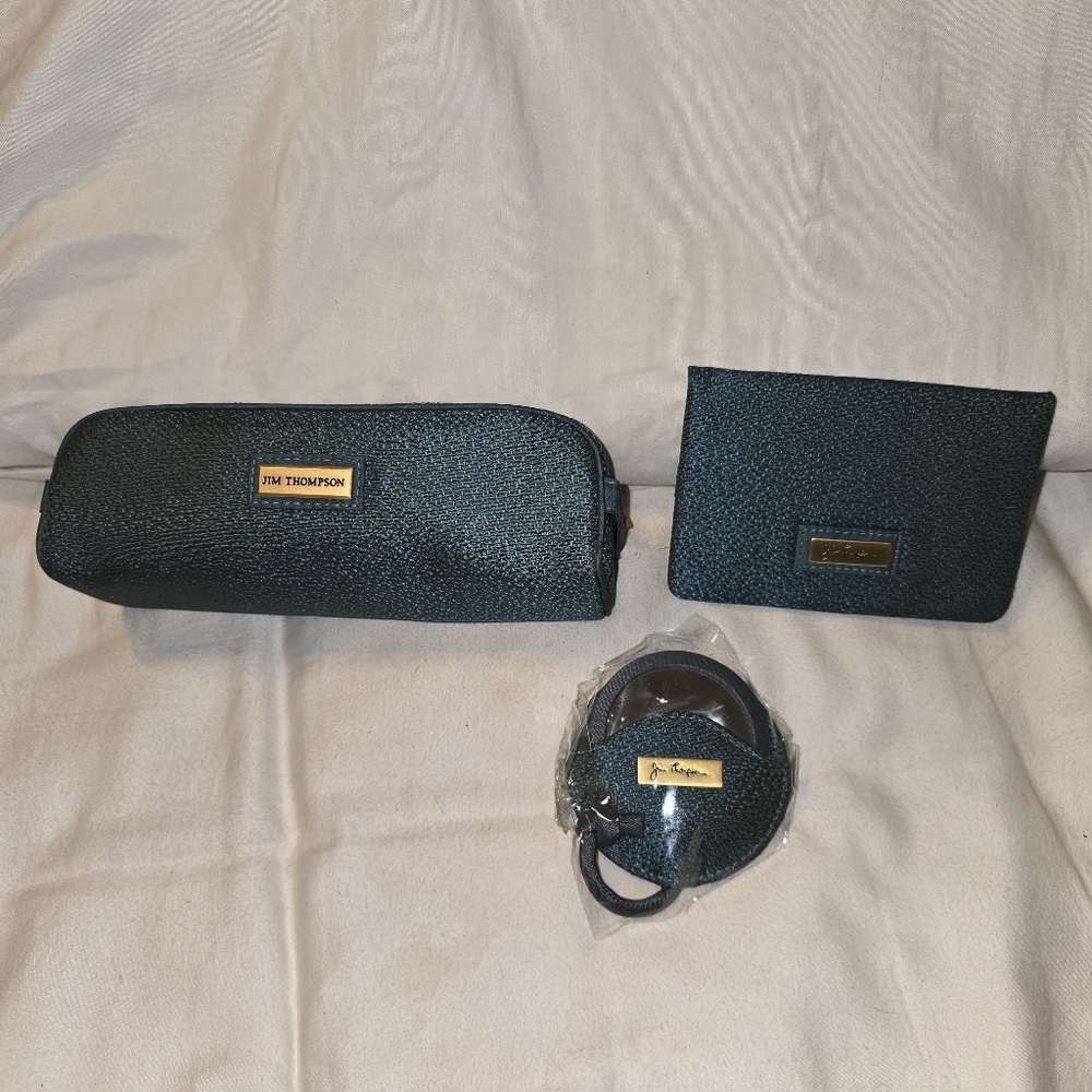 NWOT Jim Thompson Teal Trio Travel Set